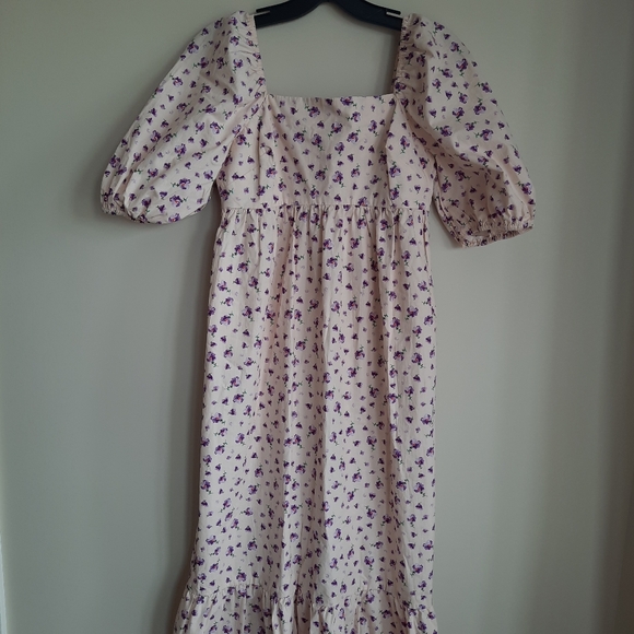 NWT Floral puff sleeves square neck dress XS - Picture 9 of 9